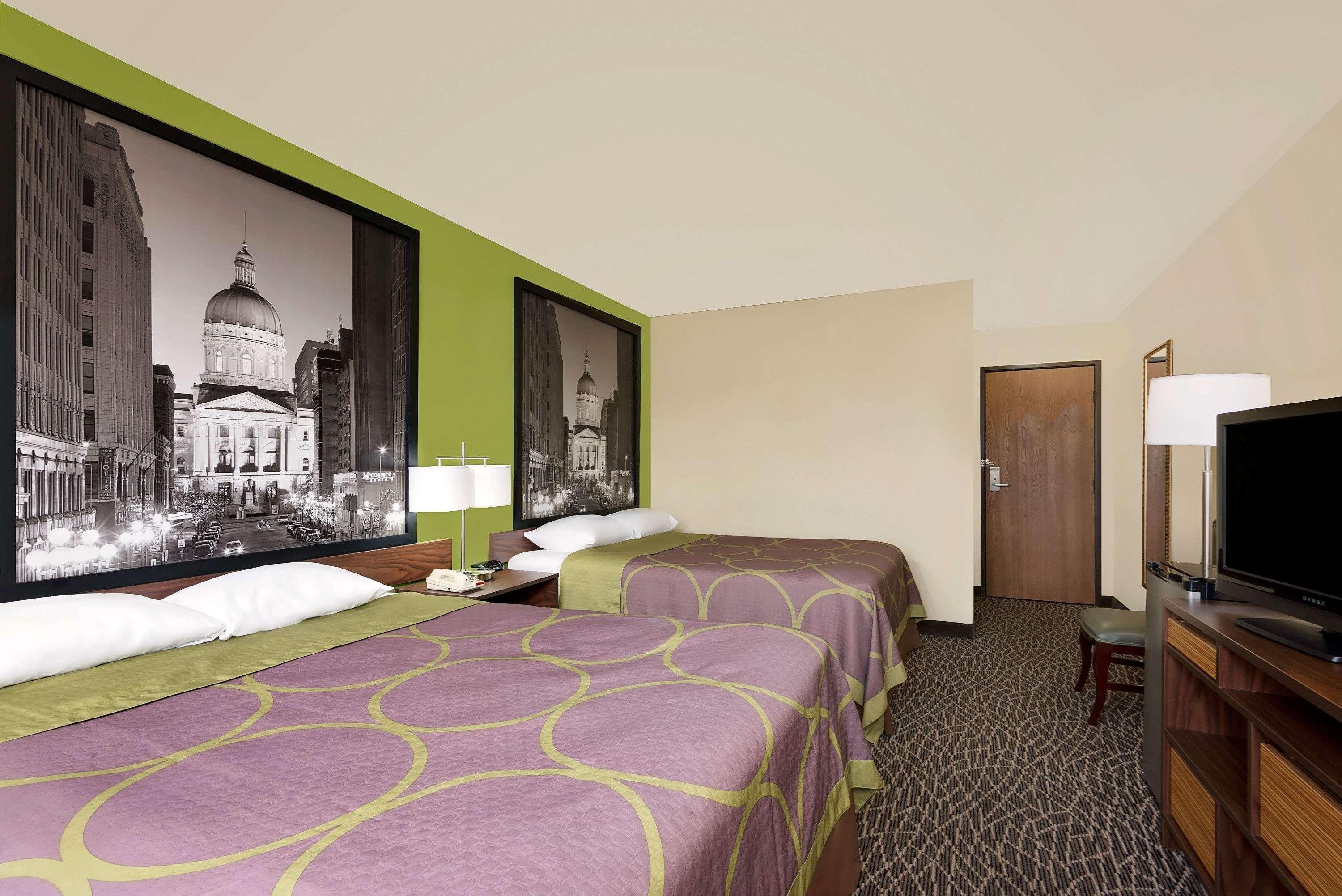 Hotel Super 8 By Wyndham Muncie/ball St. College Area
