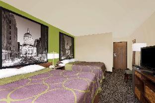 Super 8 By Wyndham Muncie/ball St. College Area Hotel Muncie